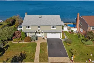 43 Oak Point Dr N, Bayville, NY 11709 - Photo 2