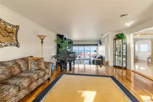 43 Oak Point Dr N, Bayville, NY 11709 - Photo 12