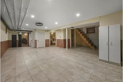 421 S 10th Avenue, Mount Vernon, NY 10550 - Photo 26