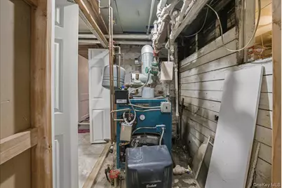 421 S 10th Avenue, Mount Vernon, NY 10550 - Photo 22