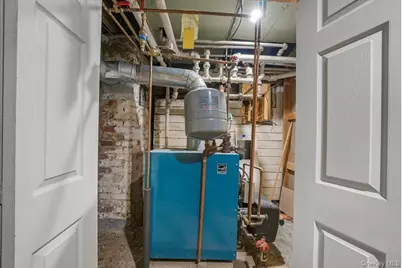 421 S 10th Avenue, Mount Vernon, NY 10550 - Photo 20