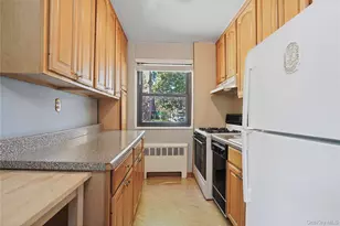 84-18 155th Ave, Howard Beach, NY 11414 - Photo 12