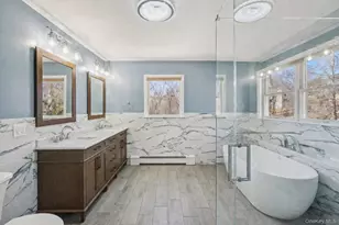 8 Foxwood Dr, Tomkins Cove, NY 10986 - Photo 26