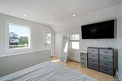 252 Arthur Street, Freeport, NY 11520 - Photo 12