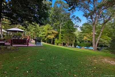 8 Tanager Lane, Northport, NY 11768 - Photo 26
