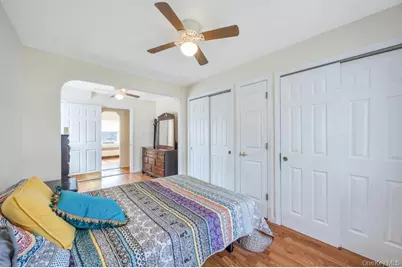 124 E 12th Street, Huntington Station, NY 11746 - Photo 18