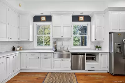 250 Route 100, Mount Kisco, NY 10549 - Photo 16