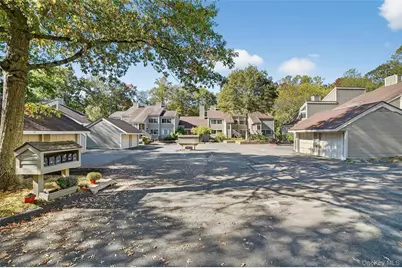 132 Stone Meadow, South Salem, NY 10590 - Photo 26