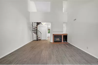 132 Stone Meadow, South Salem, NY 10590 - Photo 6