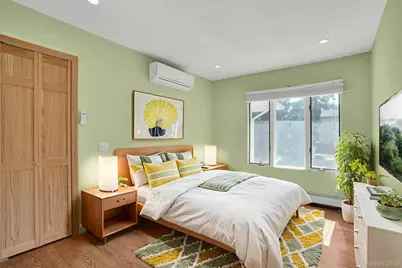 33 Pittoni Drive, Commack, NY 11725 - Photo 34