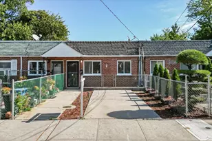 111-57 166th St, Jamaica, NY 11433 - Photo 2