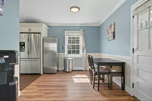 3208 Linden St, Wantagh, NY 11793 - Photo 14