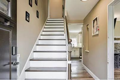 3208 Linden Street, Wantagh, NY 11793 - Photo 8