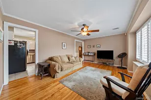 94 Charles Ave, Massapequa Park, NY 11762 - Photo 4