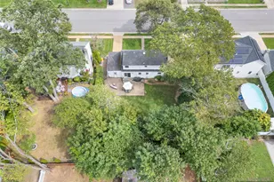 94 Charles Ave, Massapequa Park, NY 11762 - Photo 30