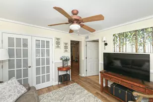 109 W 21st St, Huntington Station, NY 11746 - Photo 18