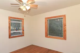 109 W 21st St, Huntington Station, NY 11746 - Photo 8