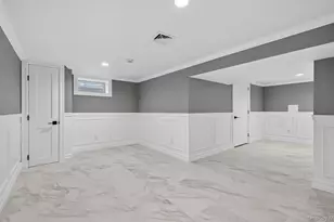 1098 Russell St, Franklin Square, NY 11010 - Photo 36