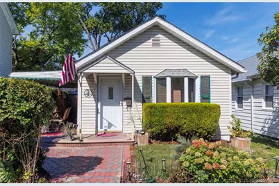 6 Elm Place #6, Bronx, NY 10465 - Photo 1