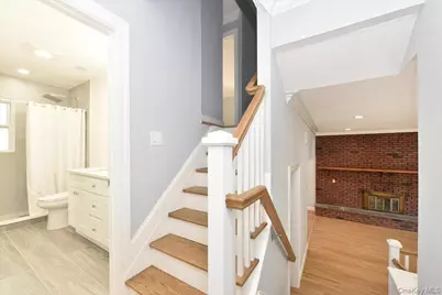 108 Block Boulevard, Massapequa, NY 11762 - Photo 20