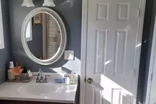 320 Clayton St, Central Islip, NY 11722 - Photo 10