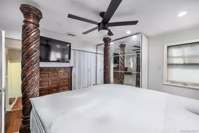 12 Roosevelt Avenue, Greenlawn, NY 11740 - Photo 8