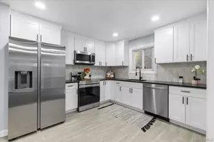 1358 Saxon Ave, Bay Shore, NY 11706 - Photo 12