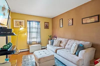 15 New York Avenue, Bay Shore, NY 11706 - Photo 10