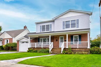 225 Cherry Street, Farmingdale, NY 11735 - Photo 4
