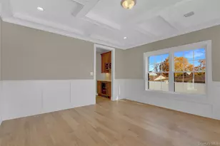 1540 Spring St, East Meadow, NY 11554 - Photo 8