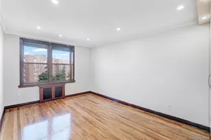 141-30 84th Rd, Briarwood, NY 11435 - Photo 4