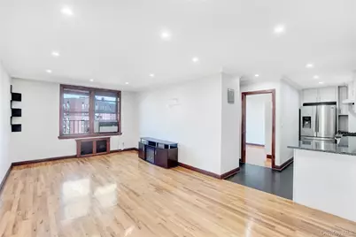 141-30 84 Road #5E, Briarwood, NY 11435 - Photo 6