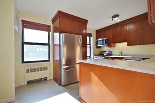 16 N Broadway, White Plains, NY 10601 - Photo 4