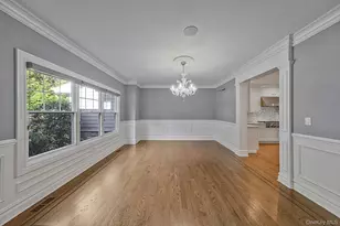 4 Carriage Ct, Dix Hills, NY 11746 - Photo 38