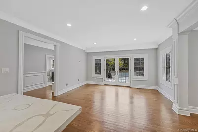 4 Carriage Court, Dix Hills, NY 11746 - Photo 24