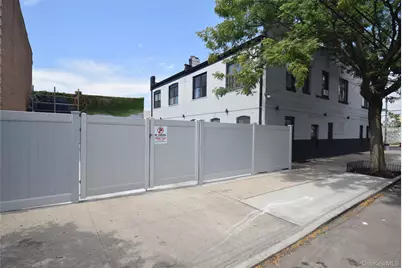 15520 Tuskegee Airmen Way, Jamaica, NY 11433 - Photo 12