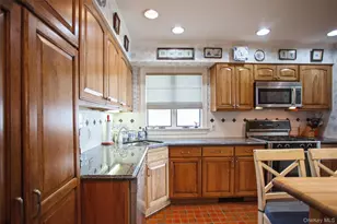 129 Belmont Ave, Long Beach, NY 11561 - Photo 12