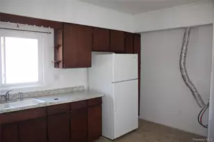 14 Liberty St, Port Jervis, NY 12771 - Photo 4