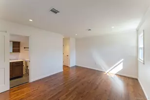 1460 Tyler Ave, East Meadow, NY 11554 - Photo 16