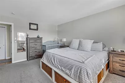 2423 Union Boulevard #8B, Islip, NY 11751 - Photo 6