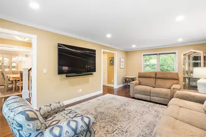 4 Wayacross Road, Mahopac, NY 10541 - Photo 12