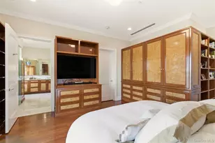 6000 Royal Ct, North Hills, NY 11040 - Photo 22