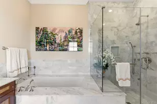 6000 Royal Ct, North Hills, NY 11040 - Photo 26