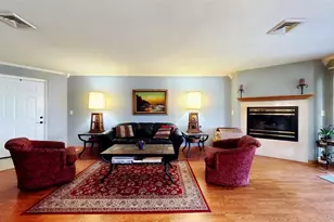 1020 Washington Green, New Windsor, NY 12553 - Photo 8