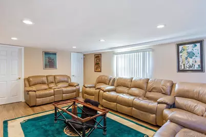 23 Glen Road, Jericho, NY 11590 - Photo 8