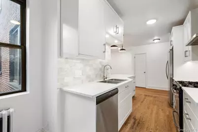 30 Windsor Terrace #4J, White Plains, NY 10601 - Photo 2