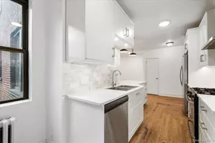 30 Windsor Terrace, White Plains, NY 10601 - Photo 2