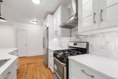 30 Windsor Terrace #4J, White Plains, NY 10601 - Photo 4