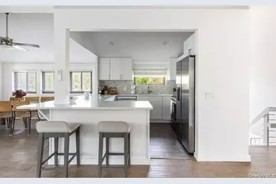 294 Wilmot Road, Ocean Beach, NY 11770 - Photo 4