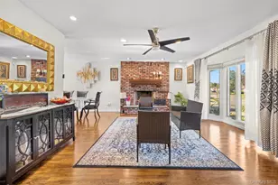 94 Phipps Ln, Plainview, NY 11803 - Photo 6